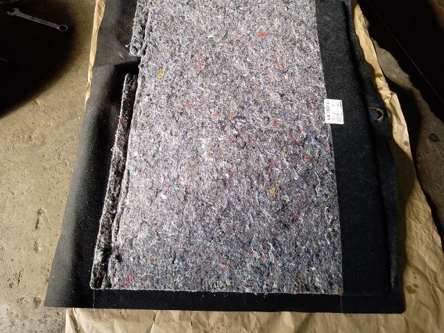 bontott DACIA SANDERO Pótkerék Takaró