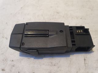 bontott DACIA SANDERO Rádió / CD Kapcsoló