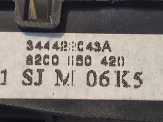 bontott DACIA SANDERO Rádió / CD Kapcsoló