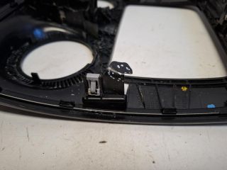 bontott DACIA SANDERO Rádió / CD Keret