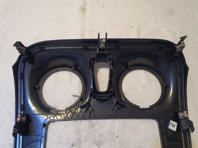 bontott DACIA SANDERO Rádió / CD Keret