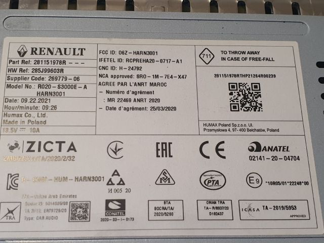 bontott DACIA SANDERO Rádió / CD