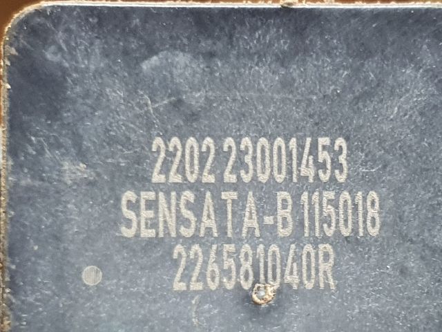 bontott DACIA SANDERO Részecskeszűrő