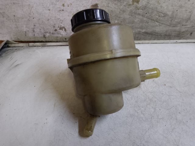 bontott DACIA SANDERO Szervóolaj Tartály