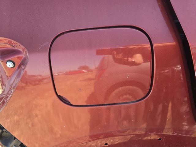 bontott DACIA SANDERO Tankajtó