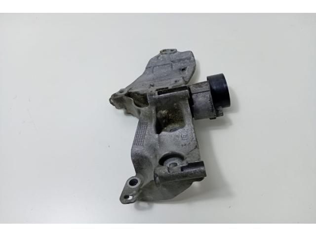 bontott DACIA SANDERO Tartó Bak