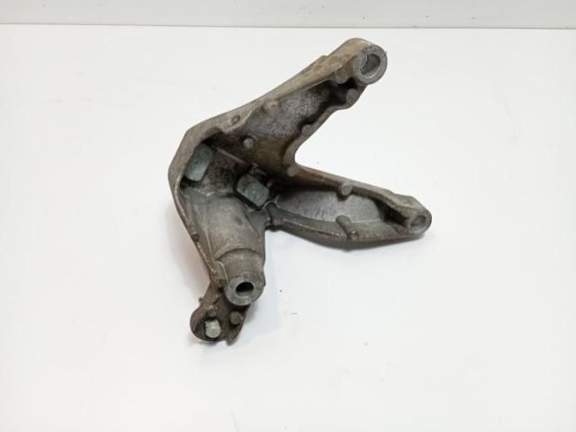 bontott DACIA SANDERO Tartó Bak