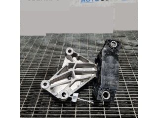 bontott DACIA SANDERO Tartó Bak