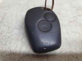 bontott DACIA SANDERO Távirányító Kulcsbetét