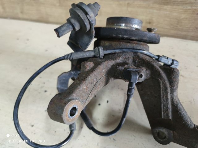 bontott DACIA SANDERO Bal első Csonkállvány Kerékaggyal