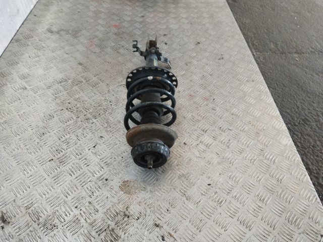 bontott DACIA SANDERO Bal első Gólyaláb (Lengécsillapító, Rugó)