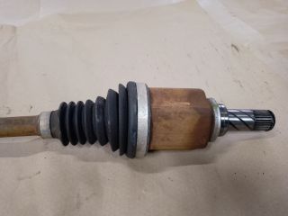 bontott DACIA SANDERO Bal Féltengely