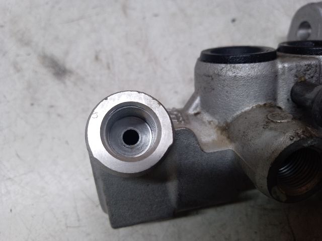 bontott DACIA SANDERO Főfékhenger