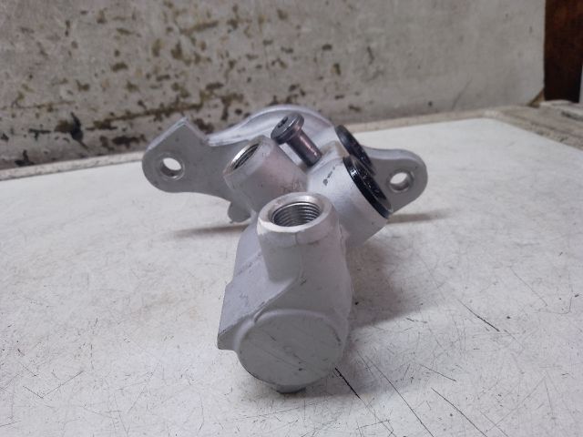 bontott DACIA SANDERO Főfékhenger