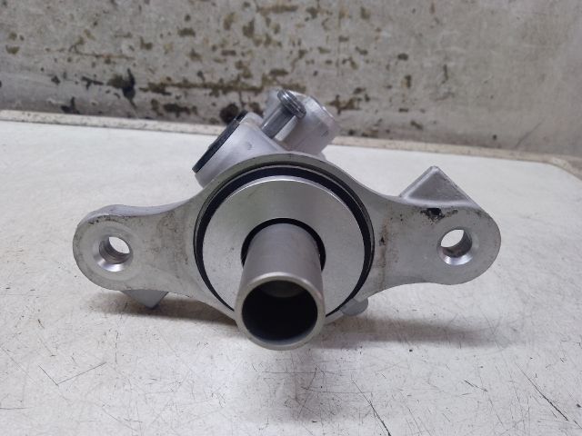 bontott DACIA SANDERO Főfékhenger