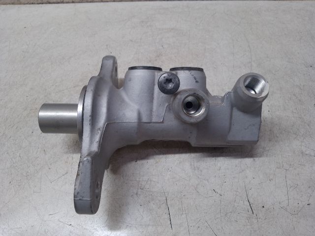 bontott DACIA SANDERO Főfékhenger