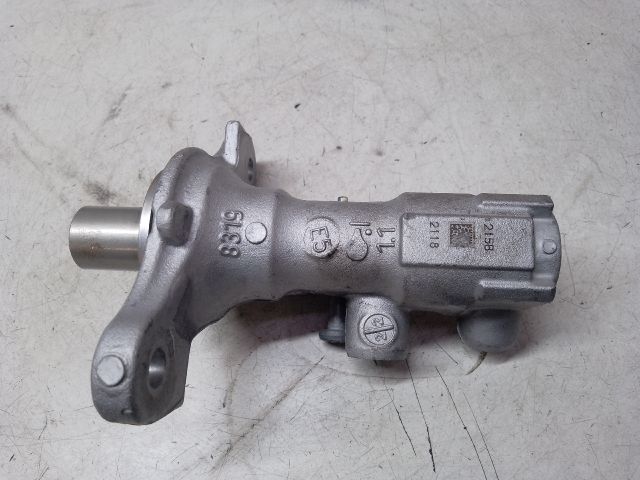 bontott DACIA SANDERO Főfékhenger