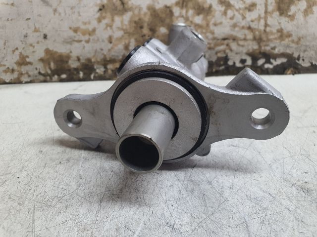 bontott DACIA SANDERO Főfékhenger