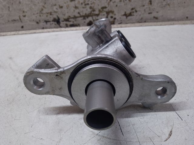 bontott DACIA SANDERO Főfékhenger