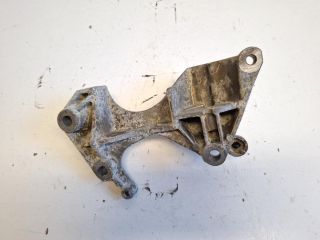 bontott DACIA SANDERO Generátor Tartó Bak