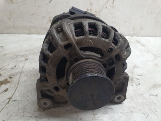 bontott DACIA SANDERO Generátor