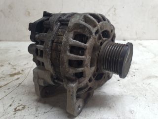 bontott DACIA SANDERO Generátor