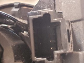 bontott DACIA SANDERO Gyújtáskapcsoló Házzal