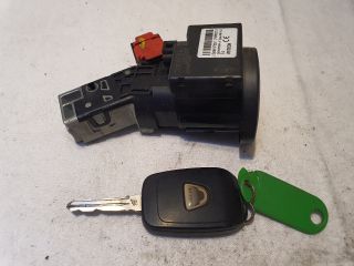 bontott DACIA SANDERO Gyújtáskapcsoló Házzal