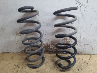 bontott DACIA SANDERO Hátsó Rugó Pár