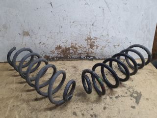 bontott DACIA SANDERO Hátsó Rugó Pár