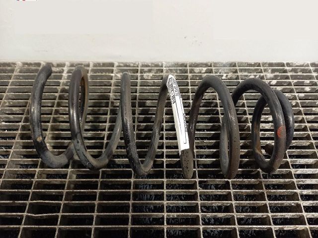 bontott DACIA SANDERO Hátsó Rugó