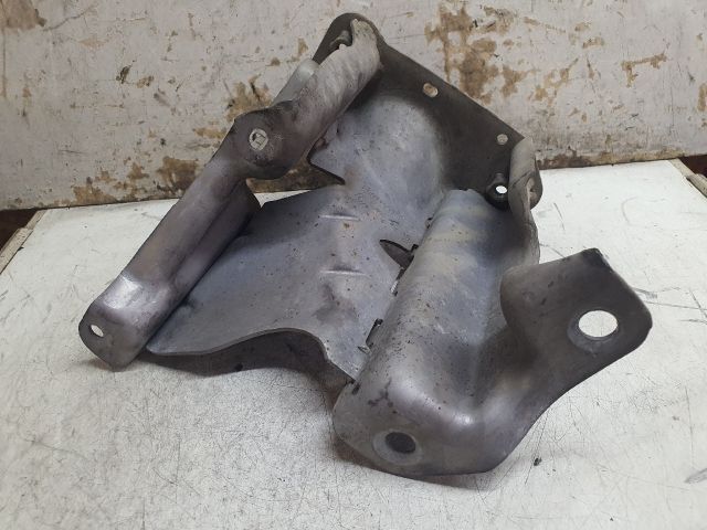 bontott DACIA SANDERO Katalizátor Tartó Bak