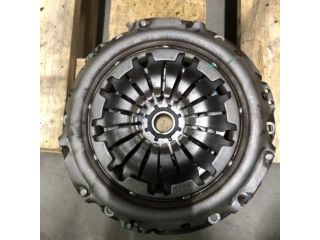 bontott DACIA SANDERO Kuplung Szett (Szerkezet, Tárcsa)