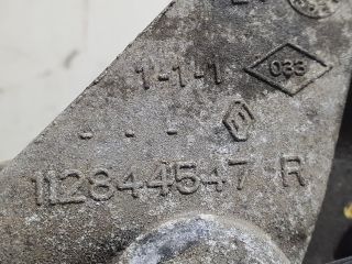 bontott DACIA SANDERO Motor Tartó Bak (Fém)