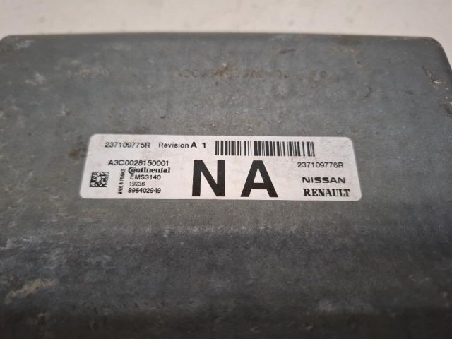 bontott DACIA SANDERO Motorvezérlő