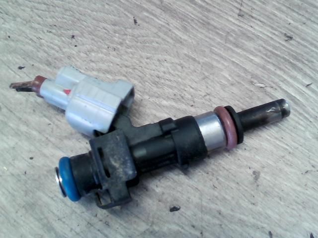 bontott DACIA SANDERO Porlasztó (1 db)