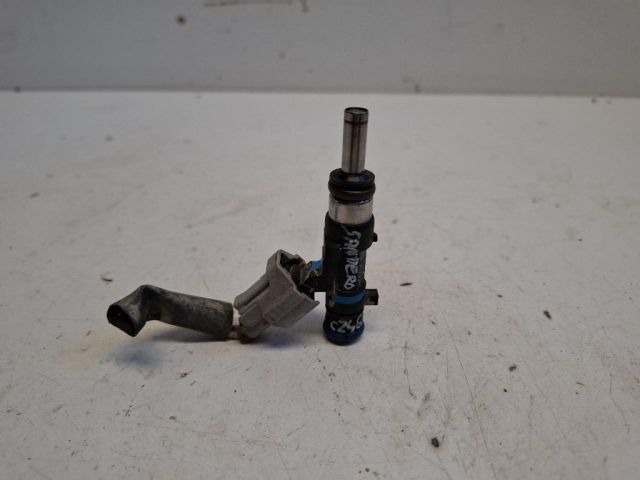 bontott DACIA SANDERO Porlasztó (1 db)