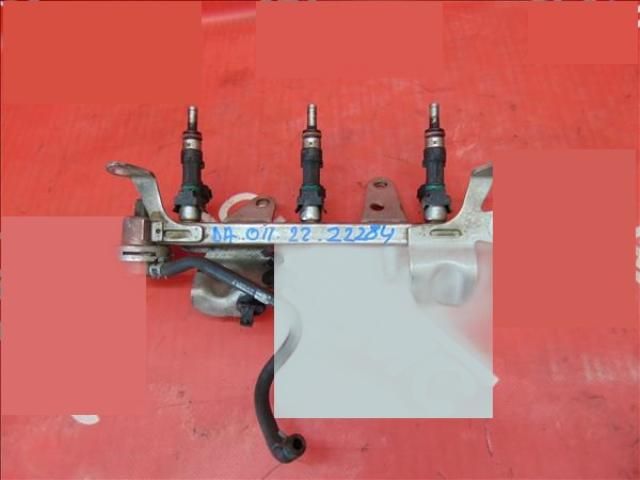 bontott DACIA SANDERO Porlasztó Sor / Híd