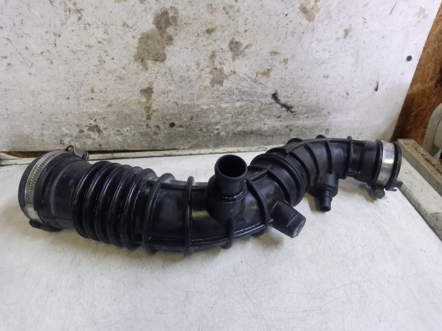 bontott DACIA SANDERO Turbócső