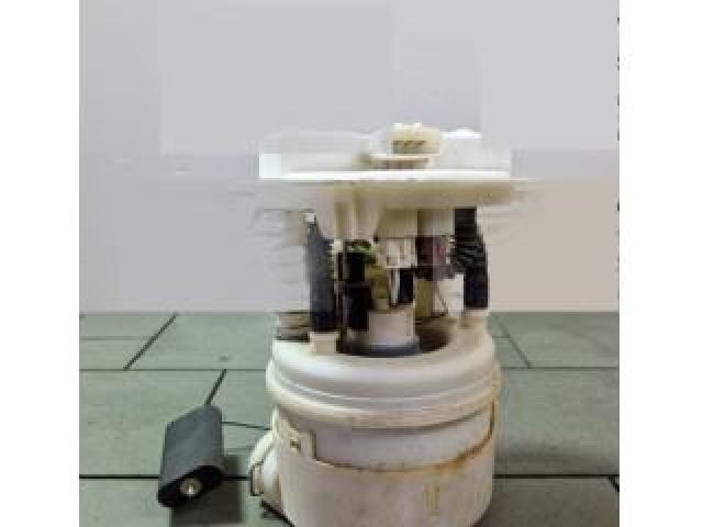 bontott DACIA SANDERO Üzemanyag Szivattyú