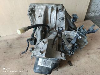 bontott DACIA SANDERO Váltó (Mechanikus)