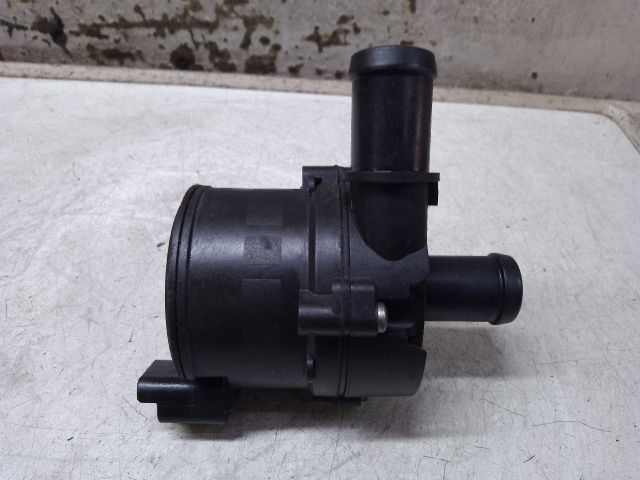 bontott DACIA SANDERO Vízpumpa