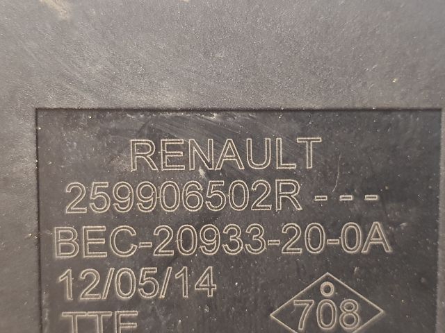 bontott DACIA SANDERO Tolatóradar Elektronika