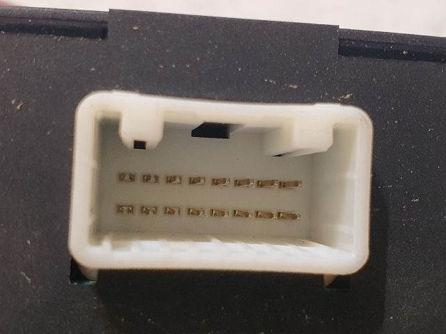 bontott DACIA SANDERO Tolatóradar Elektronika