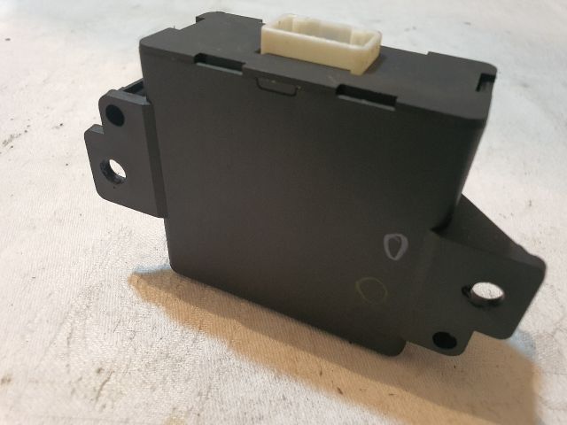 bontott DACIA SANDERO Tolatóradar Elektronika