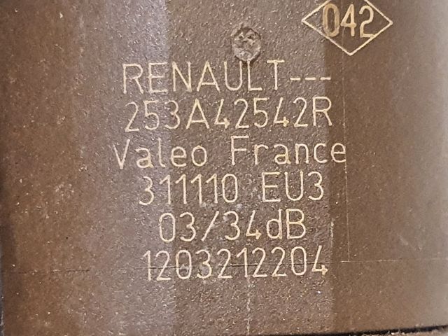 bontott DACIA SANDERO Tolatóradar Fej