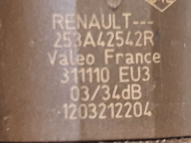 bontott DACIA SANDERO Tolatóradar Fej