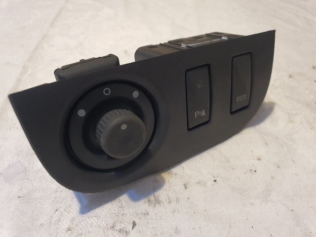 bontott DACIA SANDERO Tükör Kapcsoló