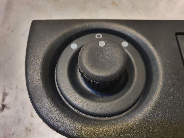 bontott DACIA SANDERO Tükör Kapcsoló