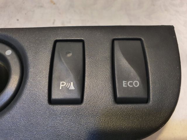 bontott DACIA SANDERO Tükör Kapcsoló